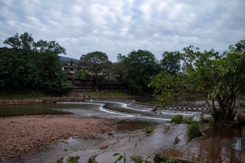 E Mei Shan Village 2